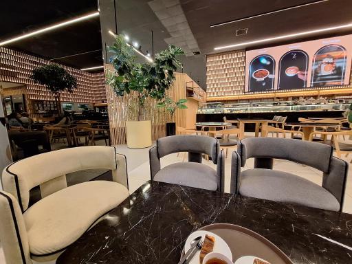 عکس کافه زی