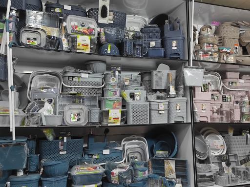 عکس فروشگاه جهیزیه و پلاسکو رزمن