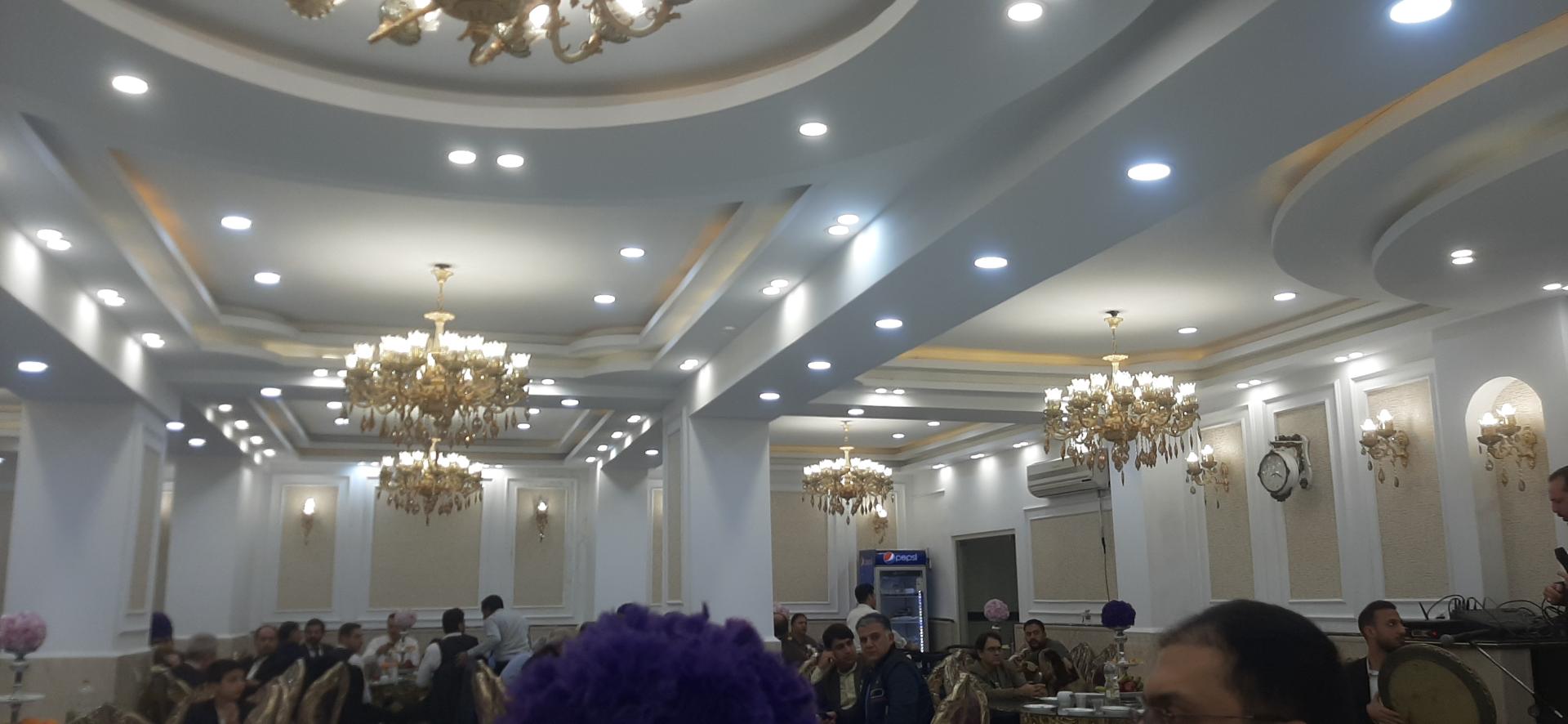 عکس تالار پذیرایی گلها