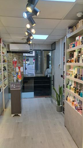 عکس عطر کیان (شعبه پاساژ گلدیس)