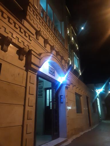 عکس ساختمان پزشکان ابن سینا