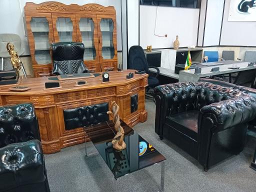 عکس مبلمان اداری دکوچین 