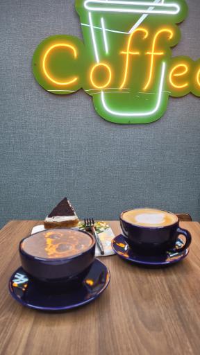 عکس قهوه باز