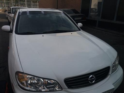 عکس شیشه اتومبیل مهرآباد 