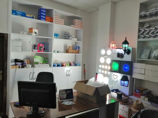 عکس خدمات فنی برق و فروشگاه کهکشان