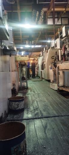 عکس کارخانه پیستون ایران