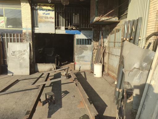 جوشکاری درب و پنجره فلزی تاج