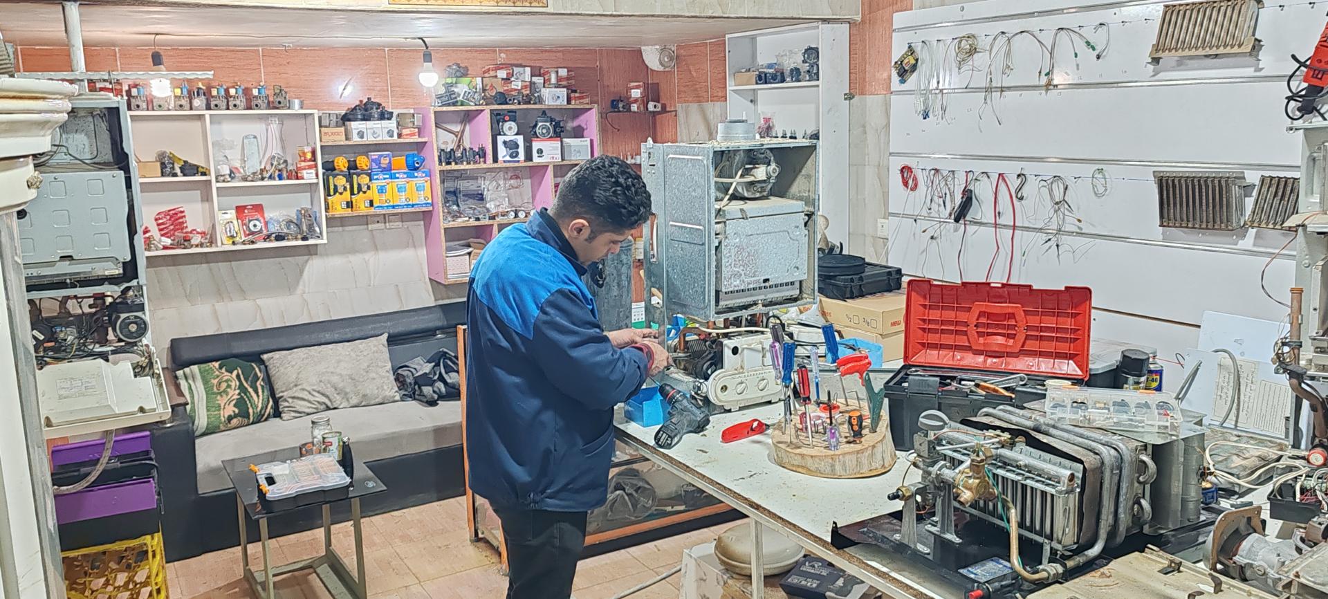 عکس تعمیر پکیج و آبگرمکن 