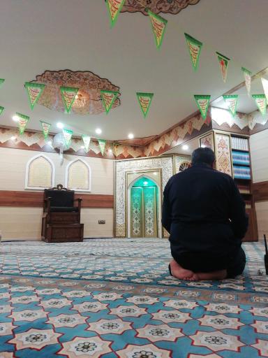 عکس نمازخانه کوروش مال 