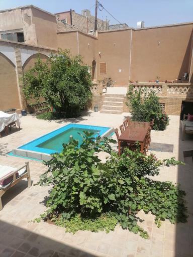 عکس سرای آقا محمد