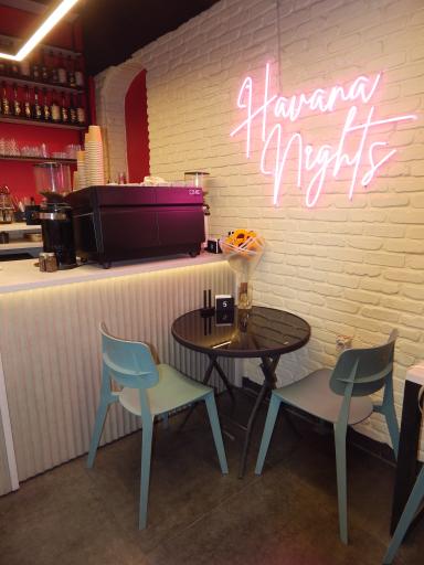 عکس کافه رستوران هاوانا