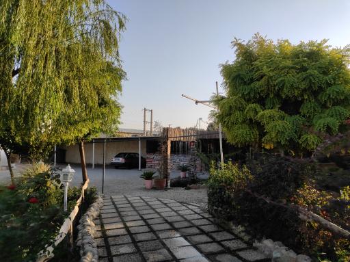 عکس باغ تالار ملکه