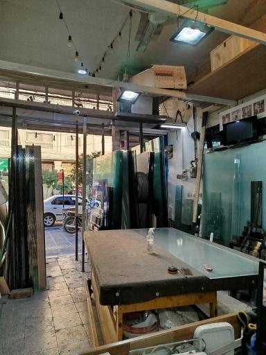 عکس شیشه ساختمانی و سکوریت شریفی