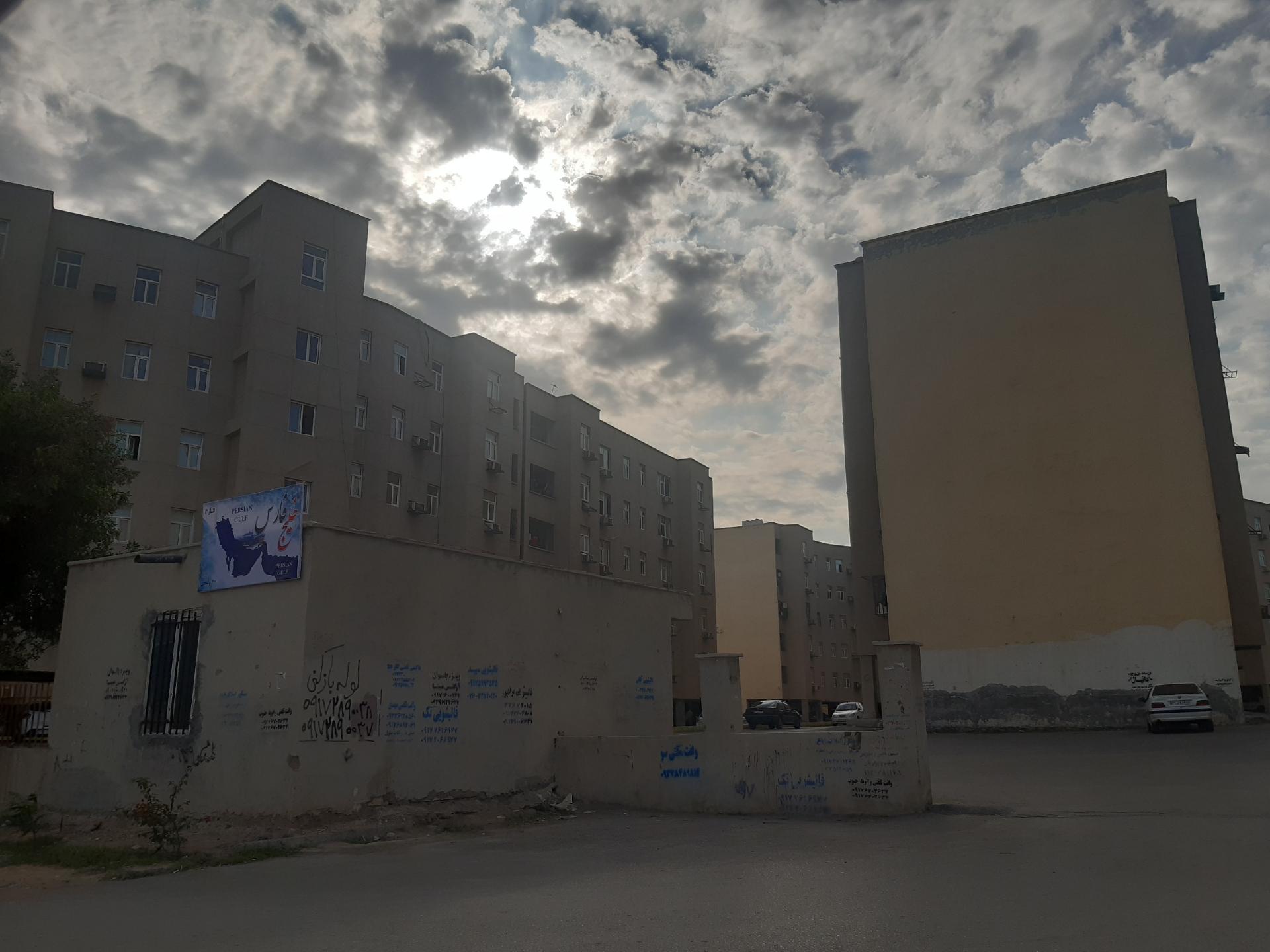 عکس مجتمع مسکونی خلیج فارس فاز ۳