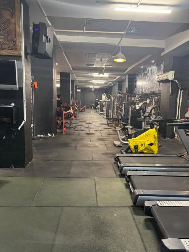 عکس باشگاه بدنسازی اکسیژن 2