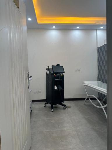 عکس کلینیک زیبایی آفتاب