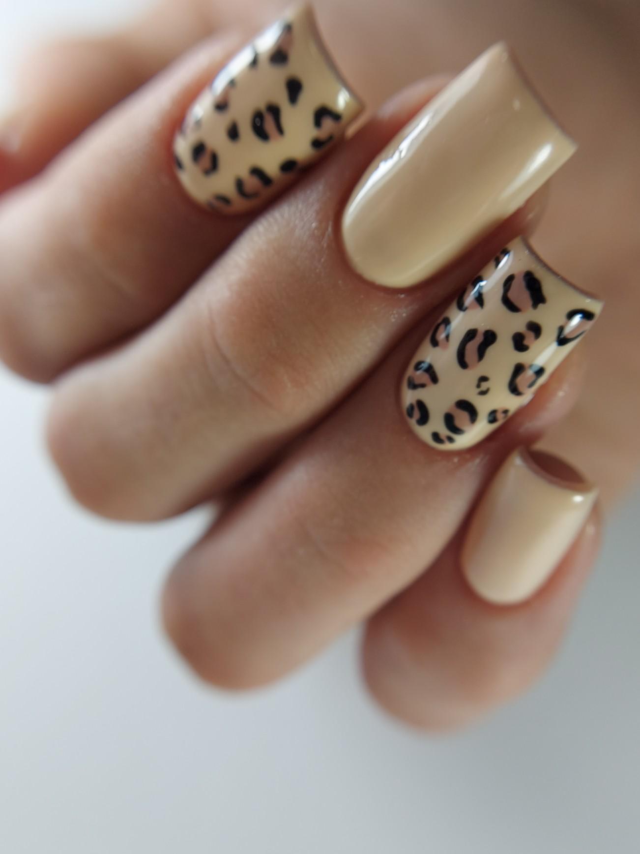 عکس سالن زیبایی وردا