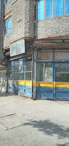 تعمیر گاه اتومبیل