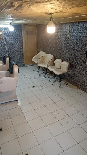 عکس پیرایشگاه مردانه  ققنوس