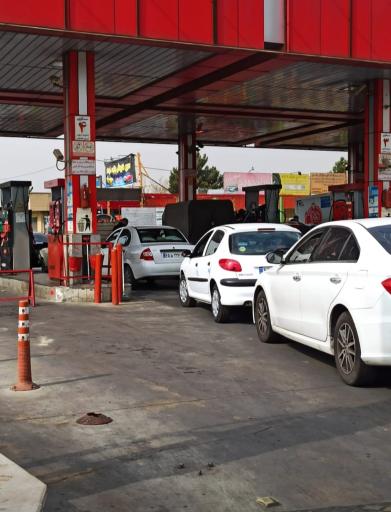 عکس پمپ بنزین 221