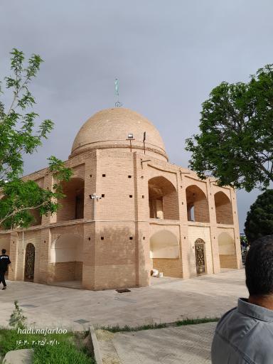 عکس امامزاده پنج تن (ع)