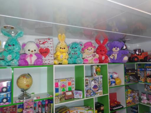 عکس اسباب بازی و سیسمونی کودک هوشیار