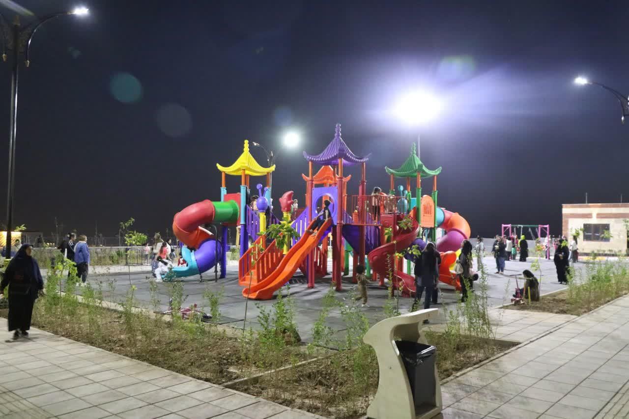 عکس بوستان حافظ