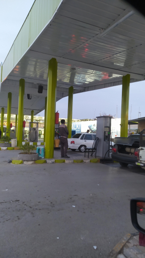 عکس پمپ گاز سی ان جی ولیعصر