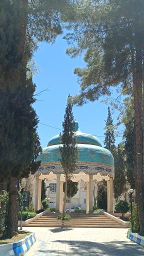 عکس آرامگاه شاعر استهباناتی (جمالی)