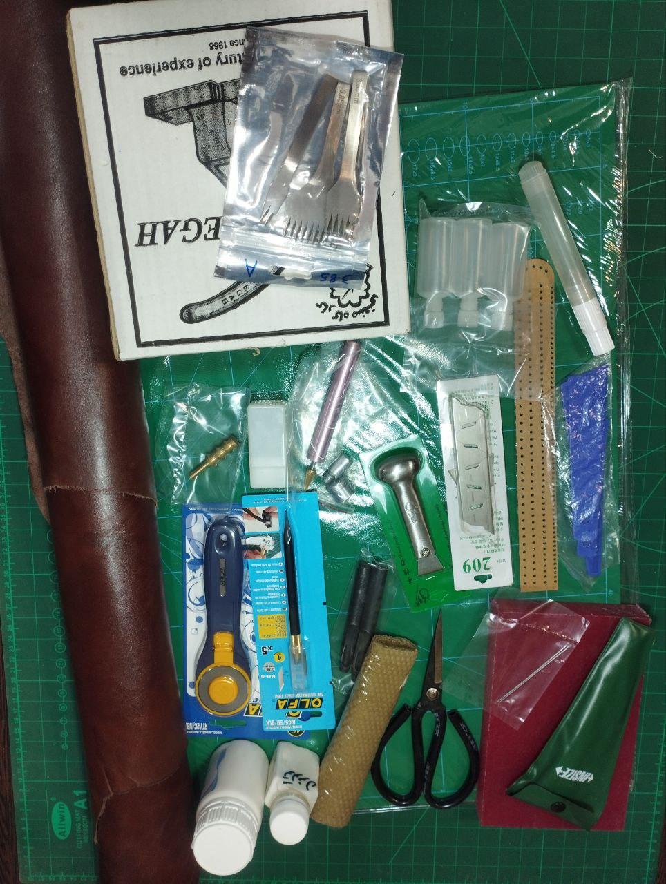 عکس فروشگاه چرم ژیکان