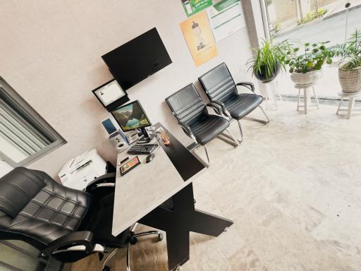 عکس نمایندگی بیمه البرز