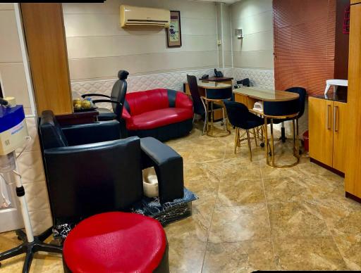 عکس سالن زیبایی آزالیا