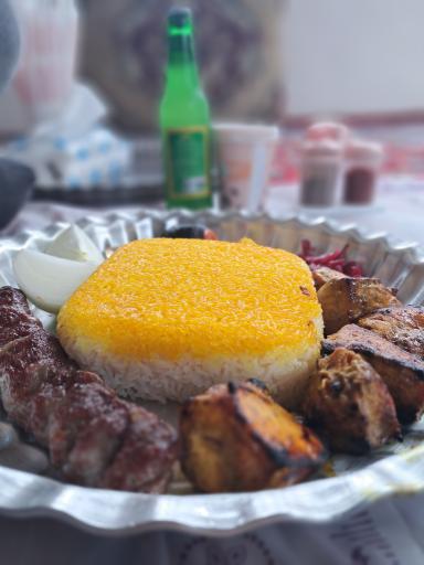 عکس کافه رستوران چینه گُل