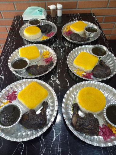 عکس کافه رستوران چینه گُل