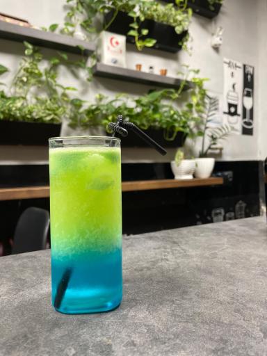 عکس احمد کافه 