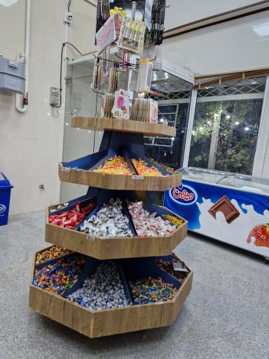 عکس شیرینی سرای پسر شیرین