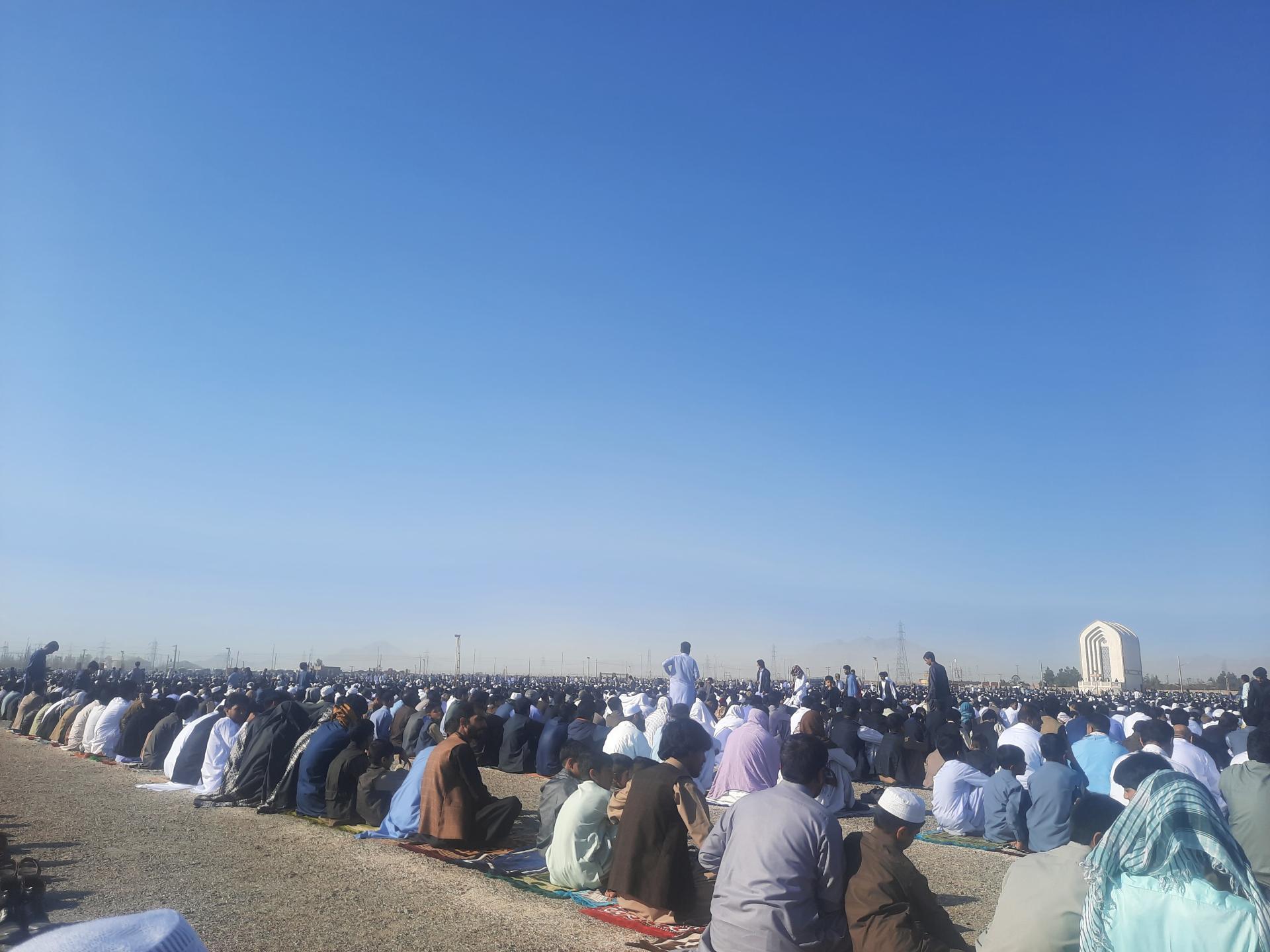 عکس مصلی بزرگ اهل سنت زاهدان