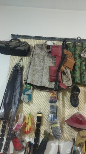 عکس لوازم نظامی و ایمنی نیری