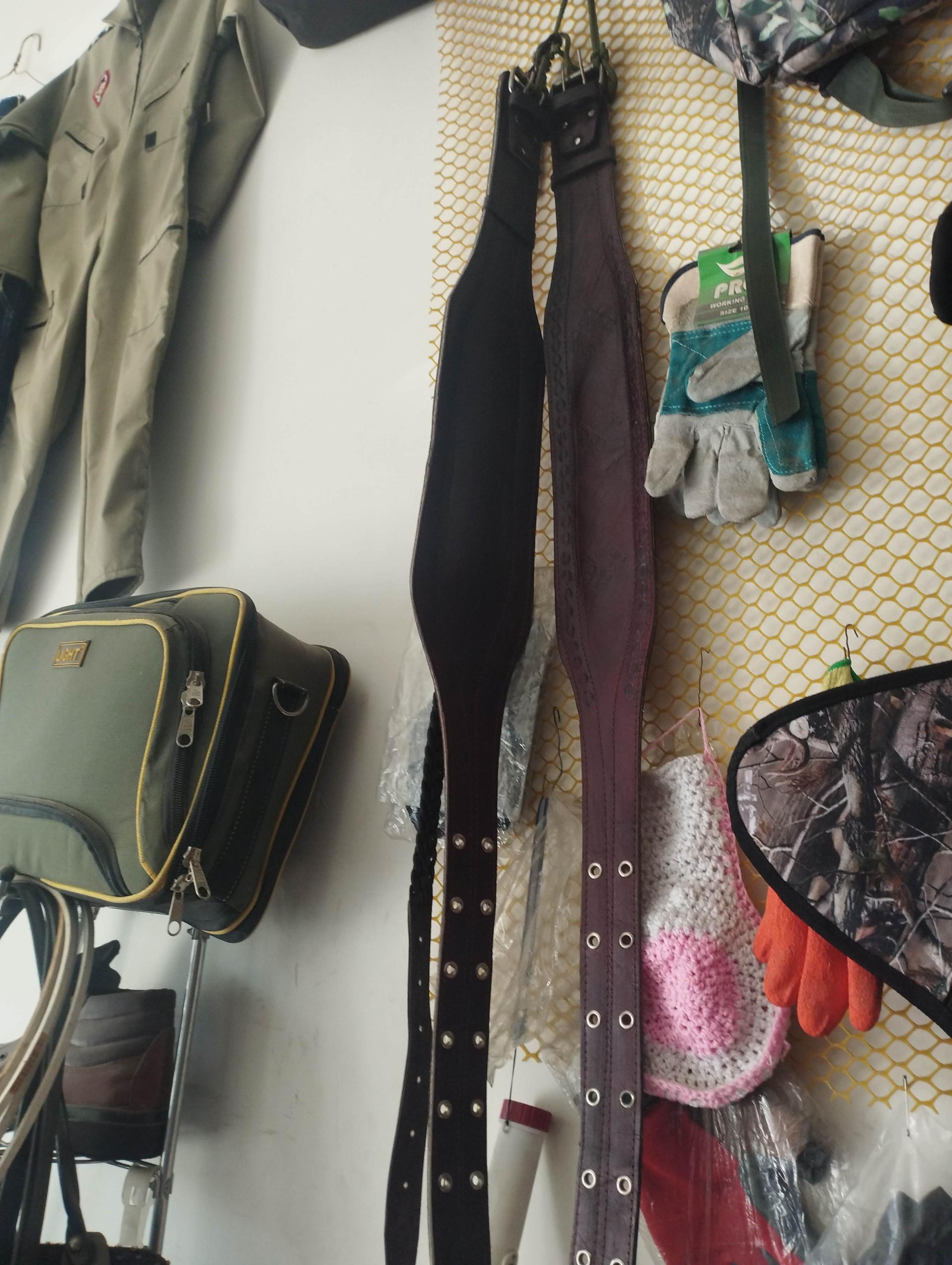 عکس لوازم نظامی و ایمنی نیری