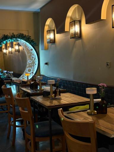 عکس کافه سنترال