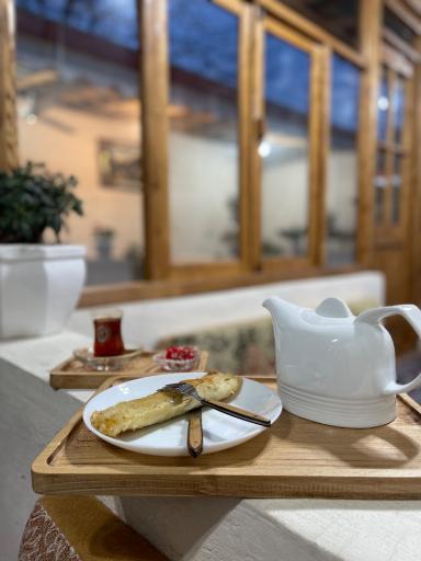 عکس کافه رستوران چینه گُل