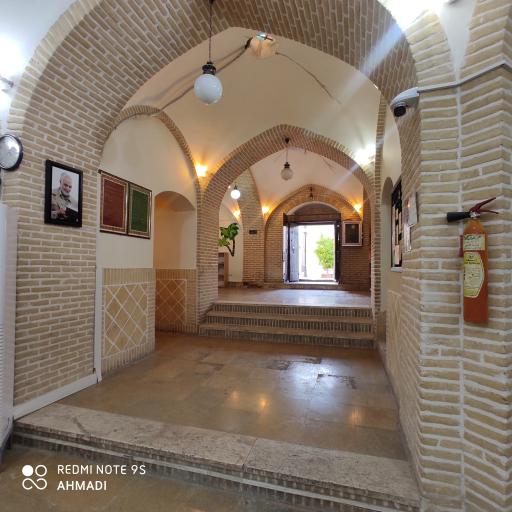 عکس کتابخانه فرخی یزدی