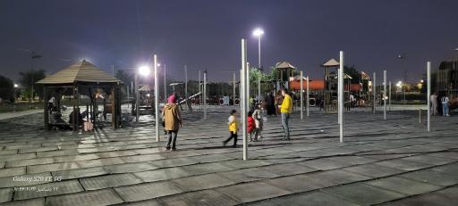 عکس زمین بازی کودکان