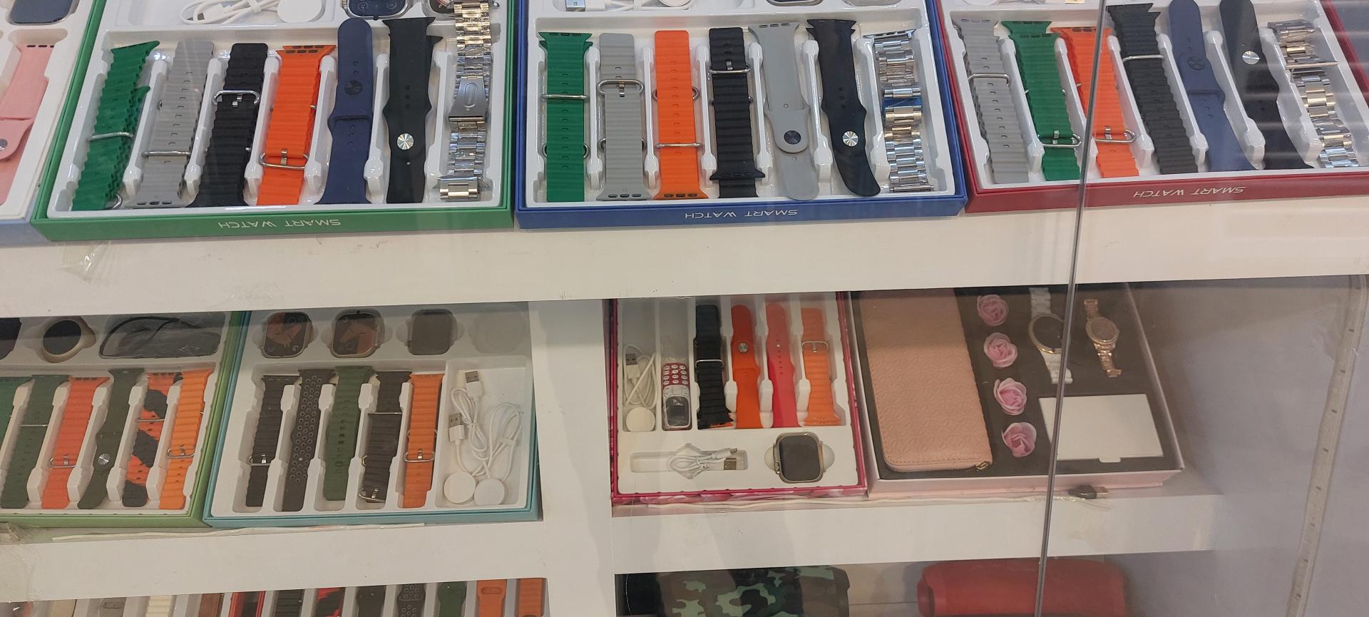 عکس فروشگاه موبایل عبدالحمید