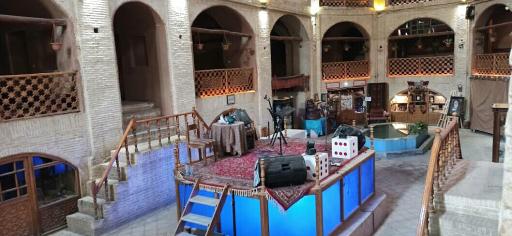 عکس رستوران و سفره خانه سنتی حجره