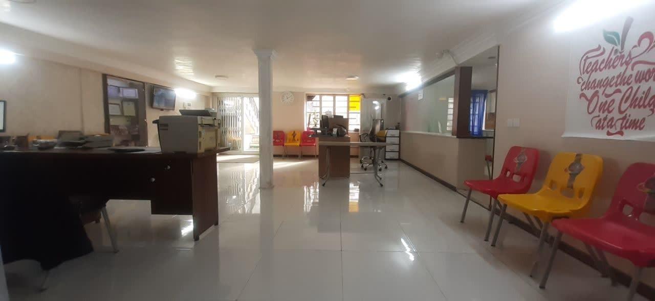 عکس آموزشگاه زبان ادبی ( زبانکده ادبی)