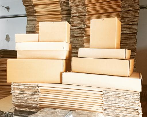 عکس فروشگاه کارتن اسباب کشی ایزی حمل