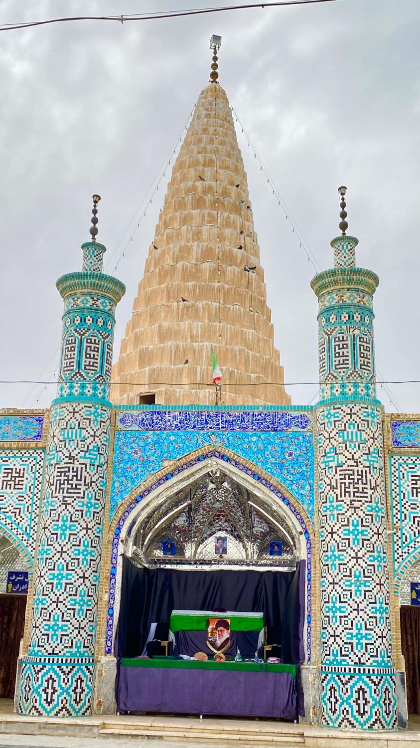 عکس آستان مقدس حضرت دانیال نبی