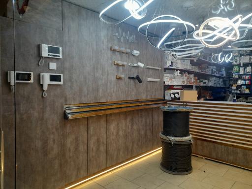 عکس الکتریکی شاهچراغ