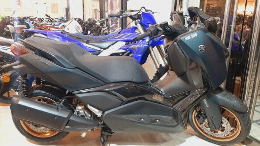 عکس فروشگاه نیرو موتور 